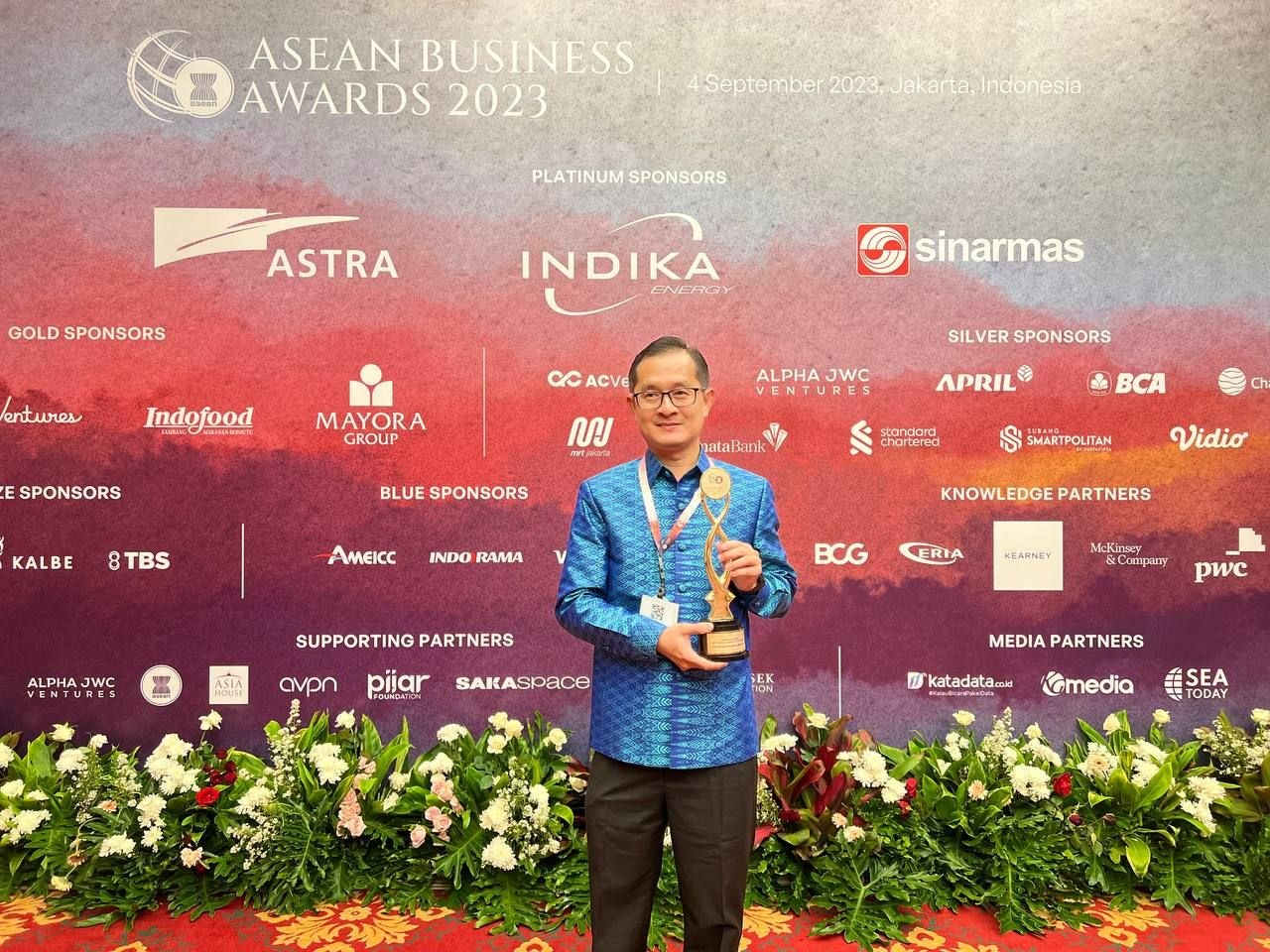 Mr. Tek Sophea, Chairman of CSDS, at the ASEAN Business Awards 2023 in Jakarta